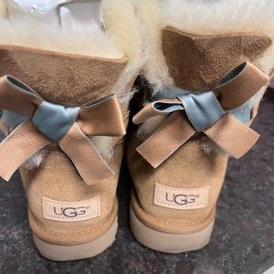 UGG Mini Bailey Bow Boots